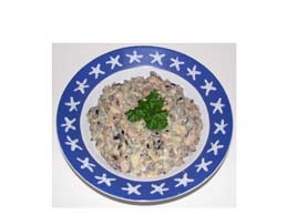 Wild rice soup in blue bowl