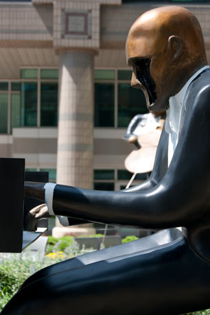 Sculpture in front of Jones Day Building