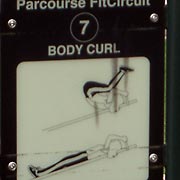 Body Curl sign
