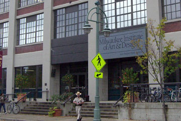 Entrance to MIAD, Milwaukee Institute of Art and Design